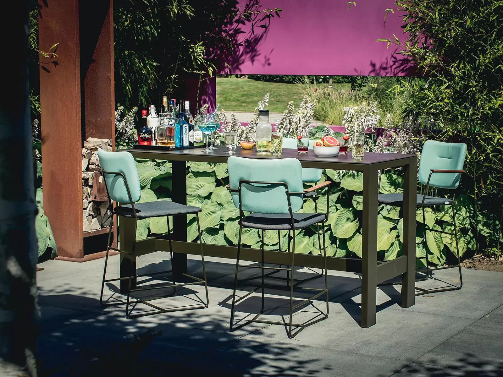 Kiko bar stool outdoor